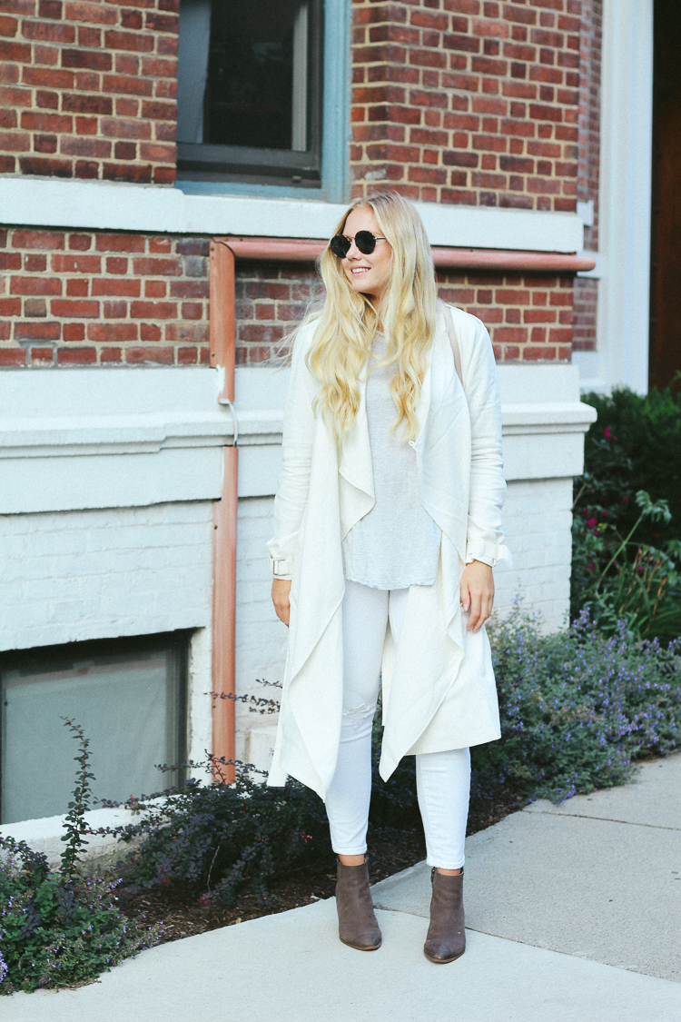 why you should wear white after labor day, white outfits, fall outfits, fall style, white after labor day, trench coat, white trench, 