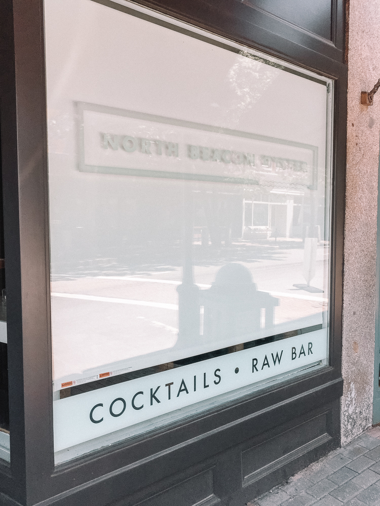 restaurants in rockland maine | where to eat in rockland maine | rockland maine food | where to eat in maine | north beacon oyster | north beacon oyster rockland maine | what to do in rockland maine |